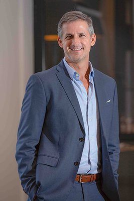 Portrait of Scott Cutter, Broker